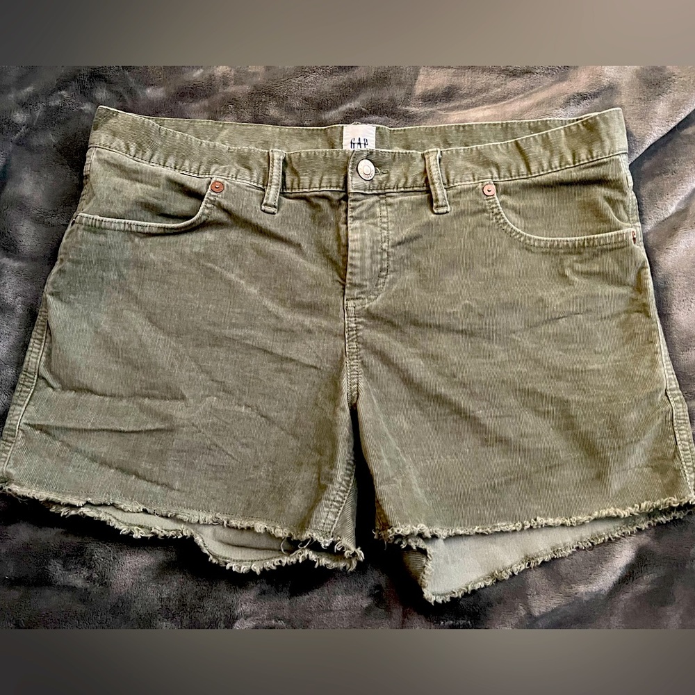 Gap, sage, green corduroy shorts, size 14.